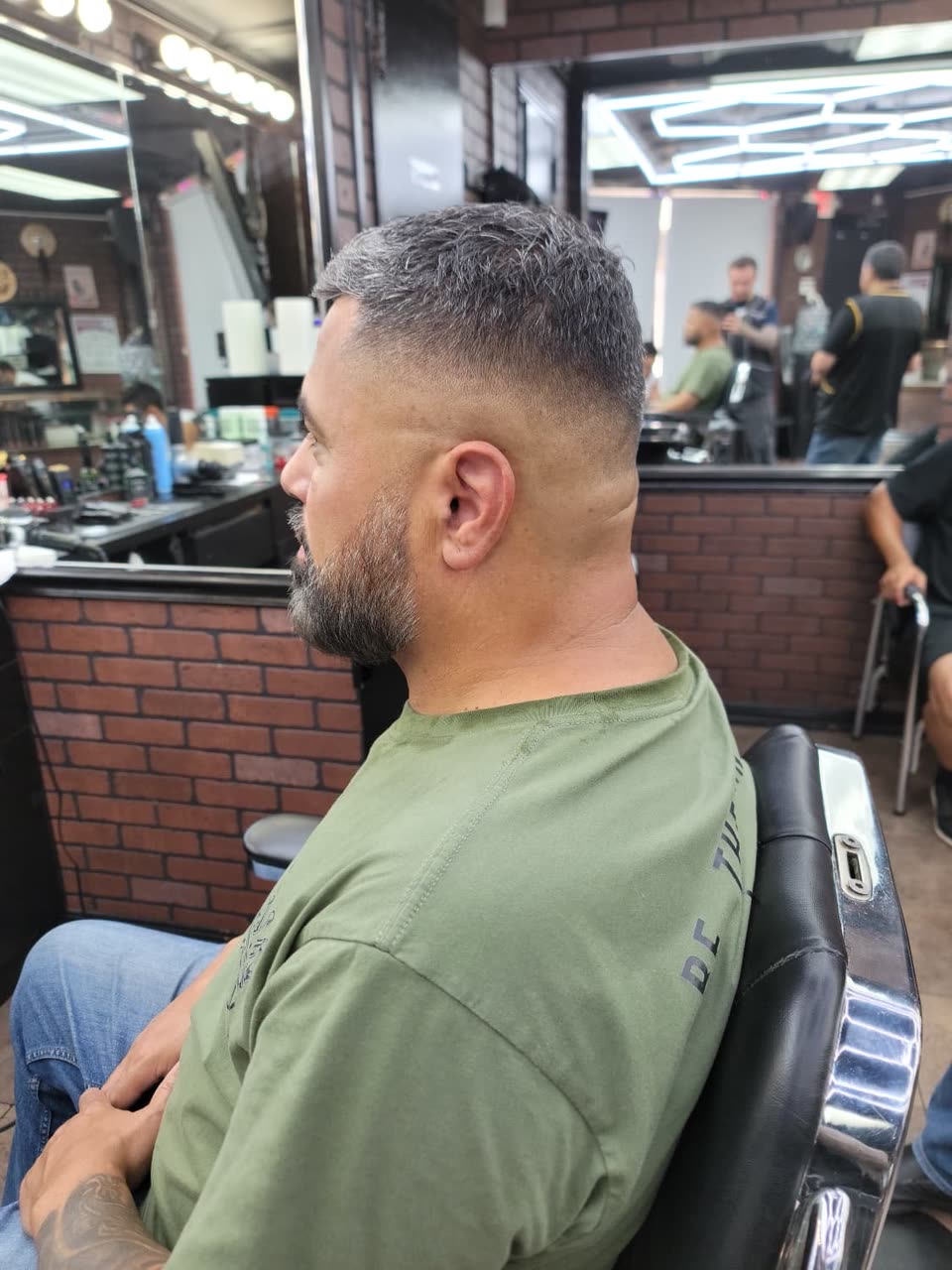 A finished men's haircut, third angle